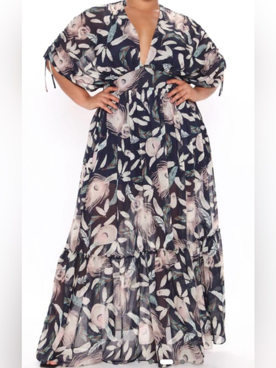 Dresses & Skirts - Fashion Nova Farrah Floral Maxi Dress NWT Blue Combo Boho V-Neck Size